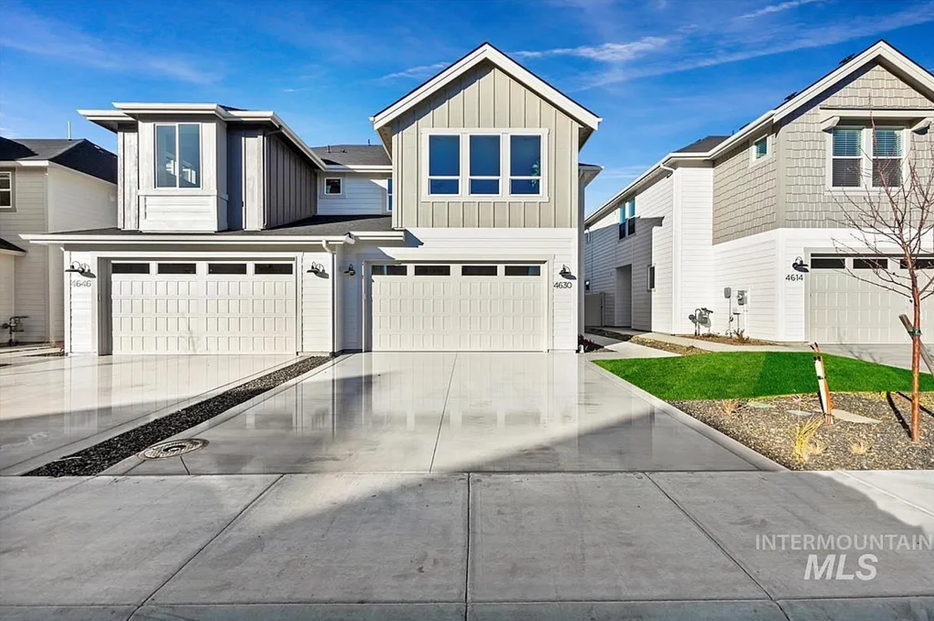 4630 West Riva Capri Court